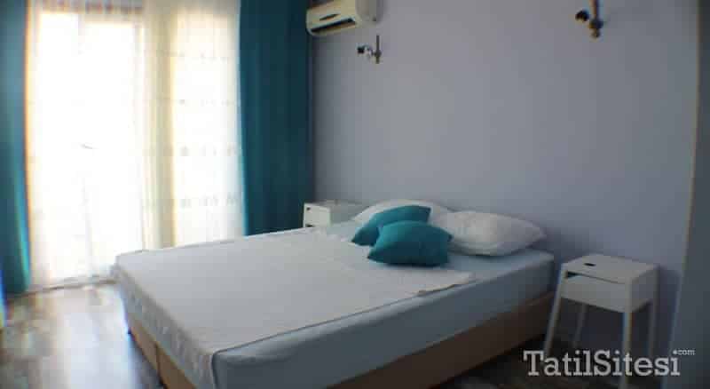 Lapis Port Surf Hotel